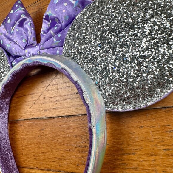 Disney 2022 Tomorrowland Celestial Silver Purple Bow Minnie Ears Headband - Picture 10 of 12